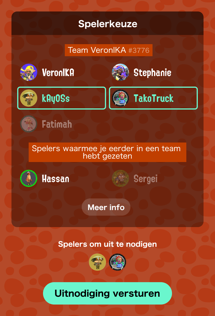 Afbeelding van het kiezen van spelers en de knop UITNODIGING VERSTUREN.